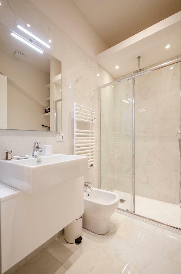 Calzolerie Luxury Apartment โบโลญญา ภายนอก รูปภาพ